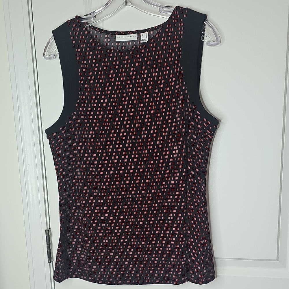Susan Graver Black Sleeveless Tank with Red Micro-Print